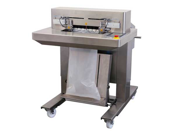 裝袋包裝機(jī)在自動(dòng)化裝配生產(chǎn)線的末端！