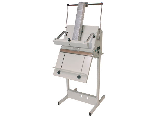 大開口的套裝包裝機(jī)，高效的制作零件包！