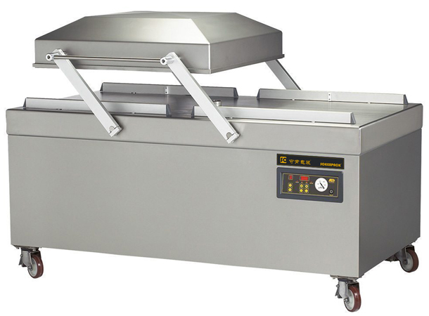 完全可定制且功能強(qiáng)大的雙真空室，配有平坦的工作板，可實(shí)現(xiàn)最佳的衛(wèi)生狀況